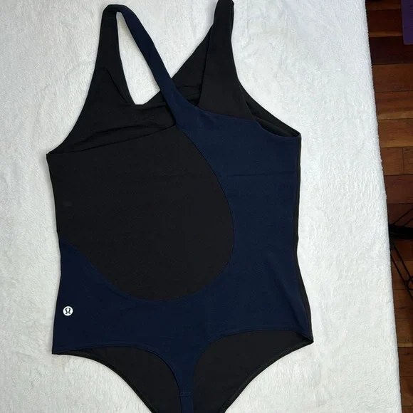 Lululemon one piece thong body suit True Navy and Black, size 8 - Picture 9 of 15